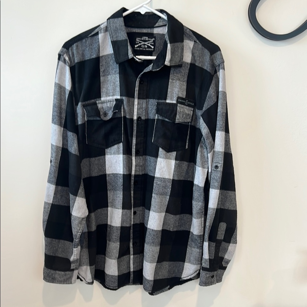 Grunt Style Fannel Black and White Buffalo Checkered Plaid Long Sleeve Shirt